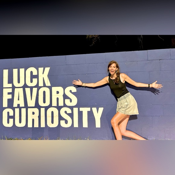 Meet Posher, REGAL Adrienne ✨✨👸🏻✨✨ - Picture 11 of 17